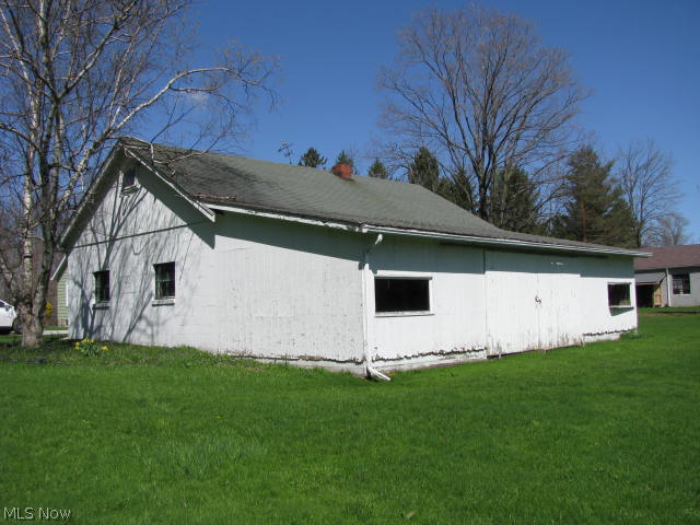 12523 Caves Road Chesterland, OH 44026 - Photo 4 of 21 Gallery Image 4