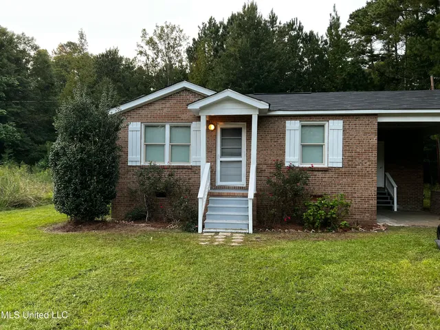 $99,900 | 2445 Highway 16, Carthage, MS 39051