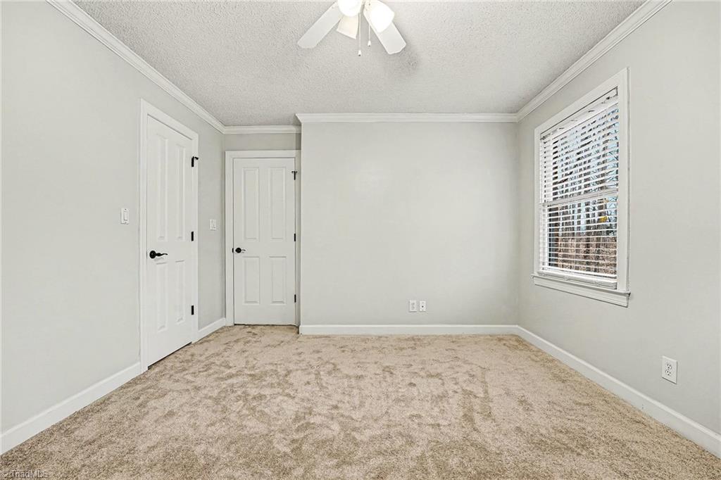 4413 Hunters Run Drive Clemmons, NC 27012 - Photo 25 of 47