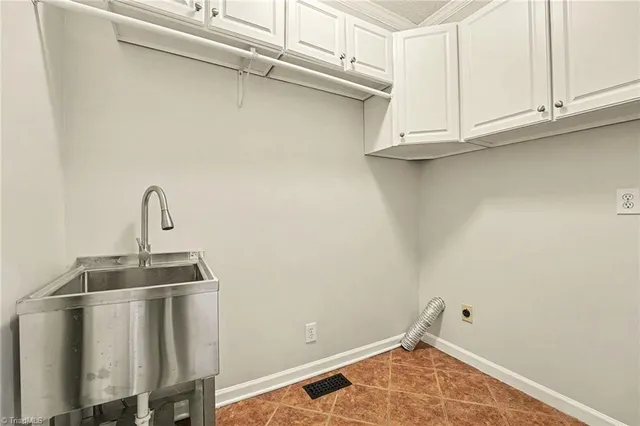 $599,940 | 4413 Hunters Run Drive, Clemmons, NC 27012