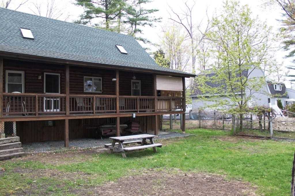 17 McKinley Road Laconia, NH 03246 - Photo 9 of 12 Gallery Image 9