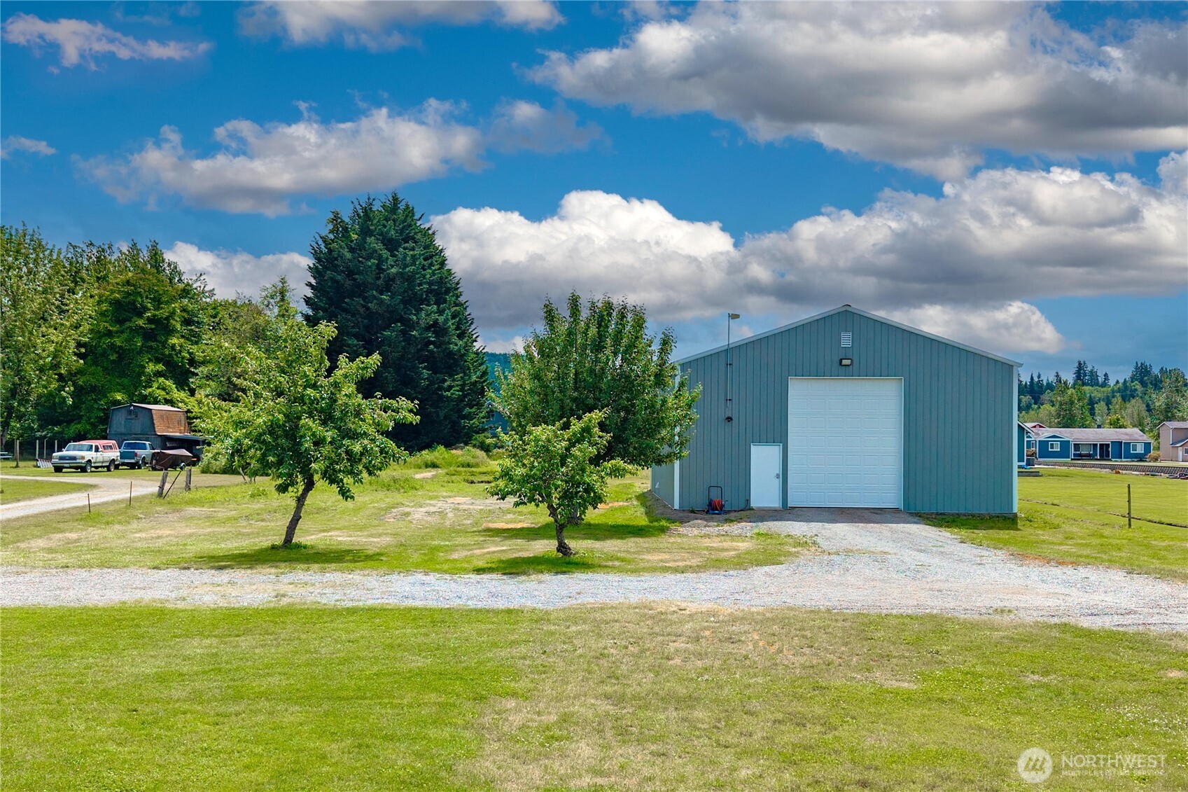 1827 Collins Road Buckley, WA 98321 - Photo 32 of 38