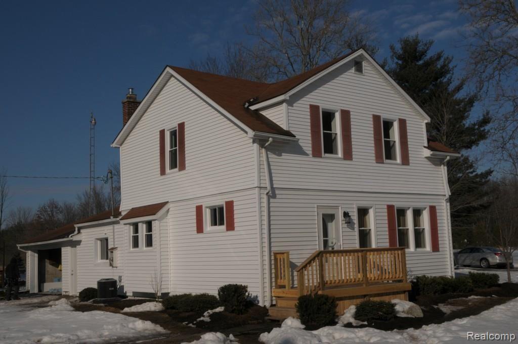 3644 Consear Road Lambertville, MI 48144 - Photo 2 of 12 IMG_0433.jpg