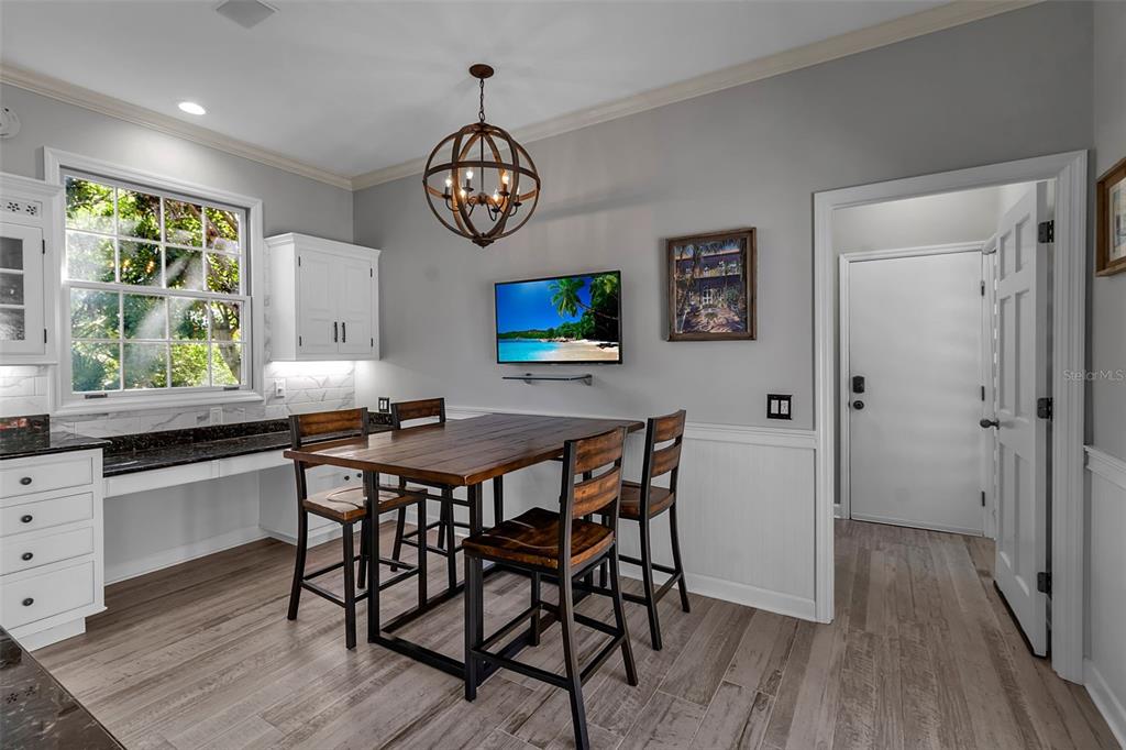 156 Bishopscourt Road Osprey, FL 34229 - Photo 39 of 84