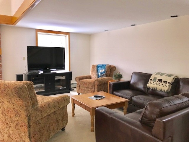 45 Hilltop Road, Unit 45 Winhall, VT 05340 - Photo 11 of 36