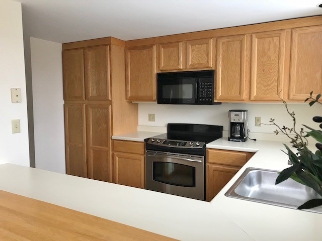 45 Hilltop Road, Unit 45 Winhall, VT 05340 - Photo 14 of 36