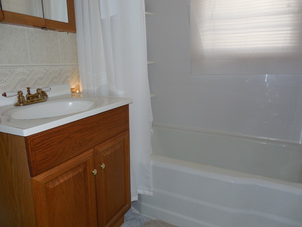 40 Georgetown Street Springfield, MA 01104 - Photo 18 of 30 Gallery Image 18