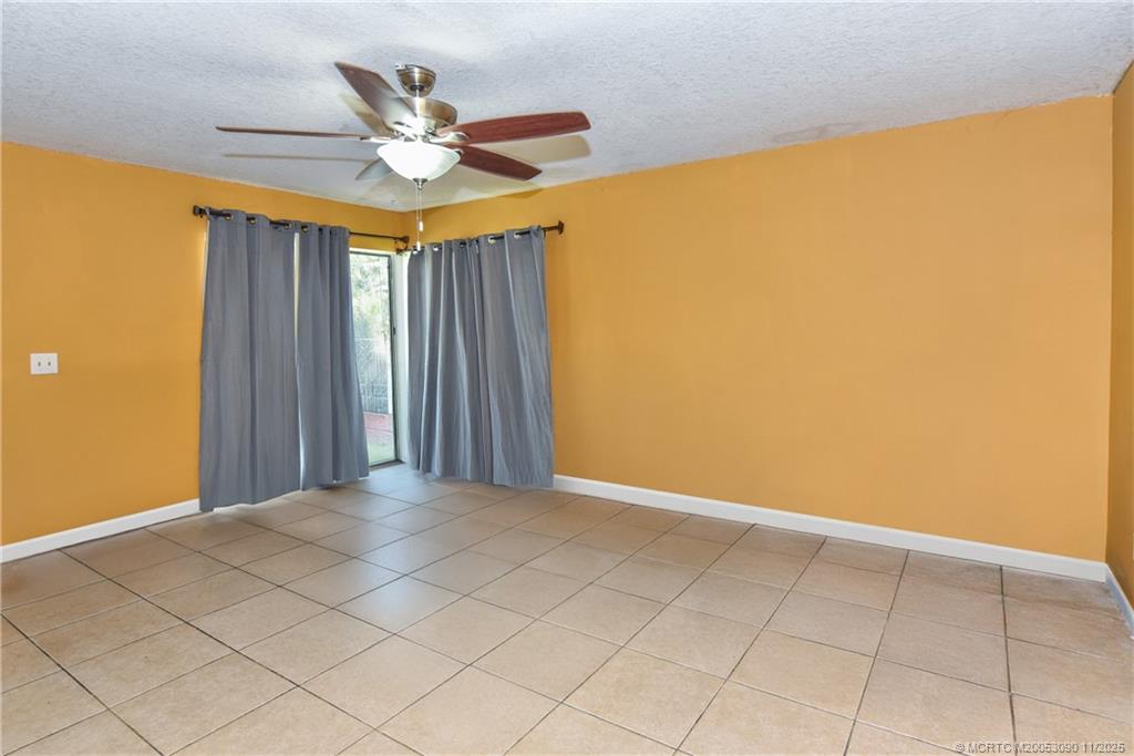 1082 Southeast St Lawrence Way Stuart, FL 34997 - Photo 4 of 20 Gallery Image 4