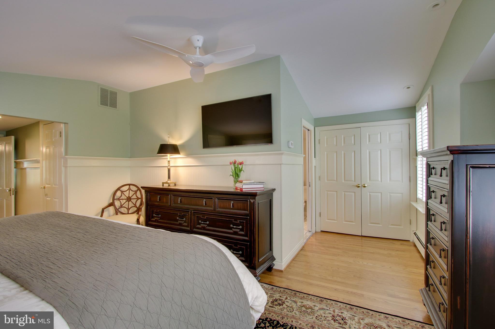 1842 Circle Road Baltimore, MD 21204 - Photo 29 of 45