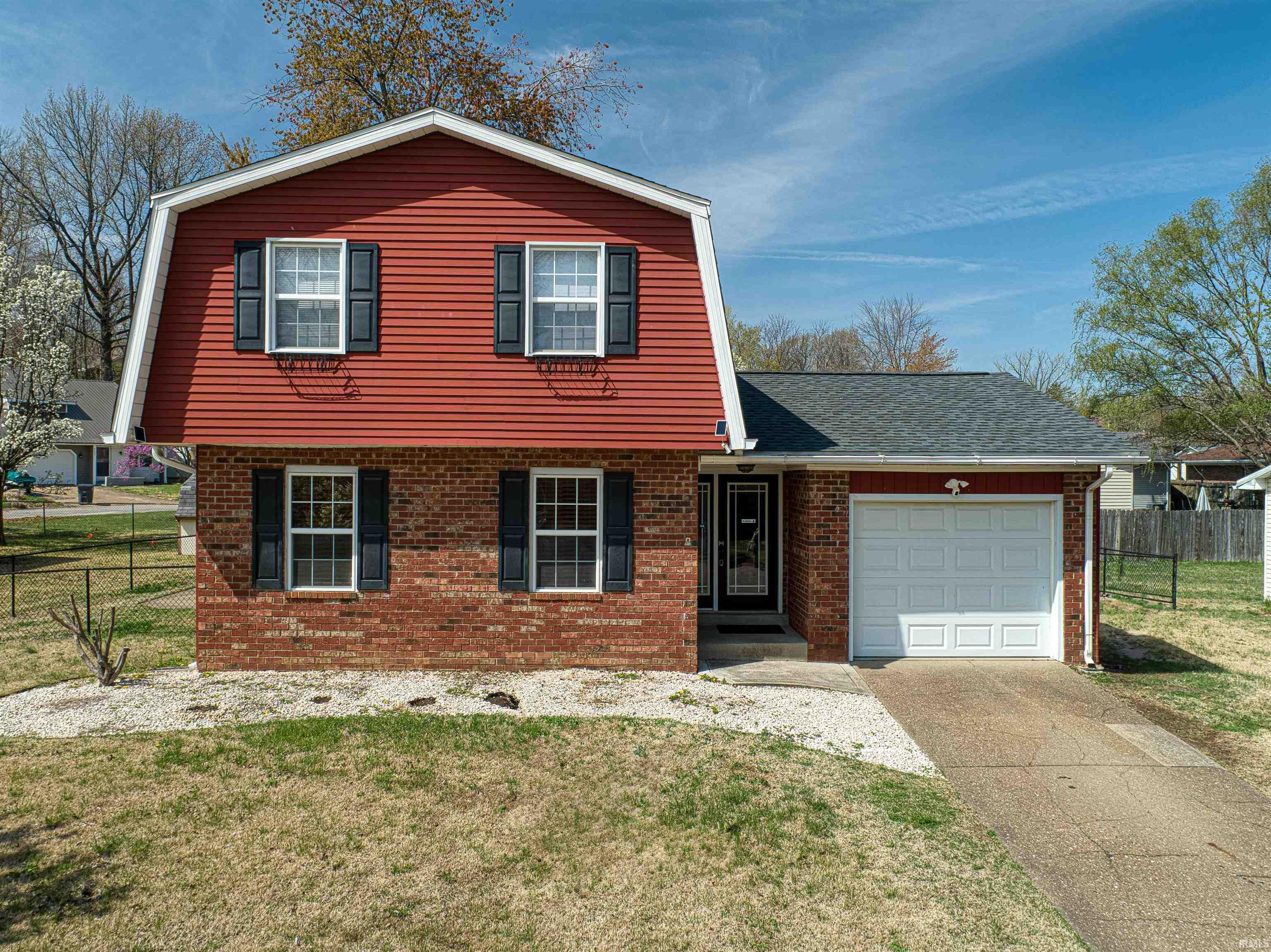 809 Southfield Road Evansville, IN 47715 - Photo 1 of 36 Gallery Image 1