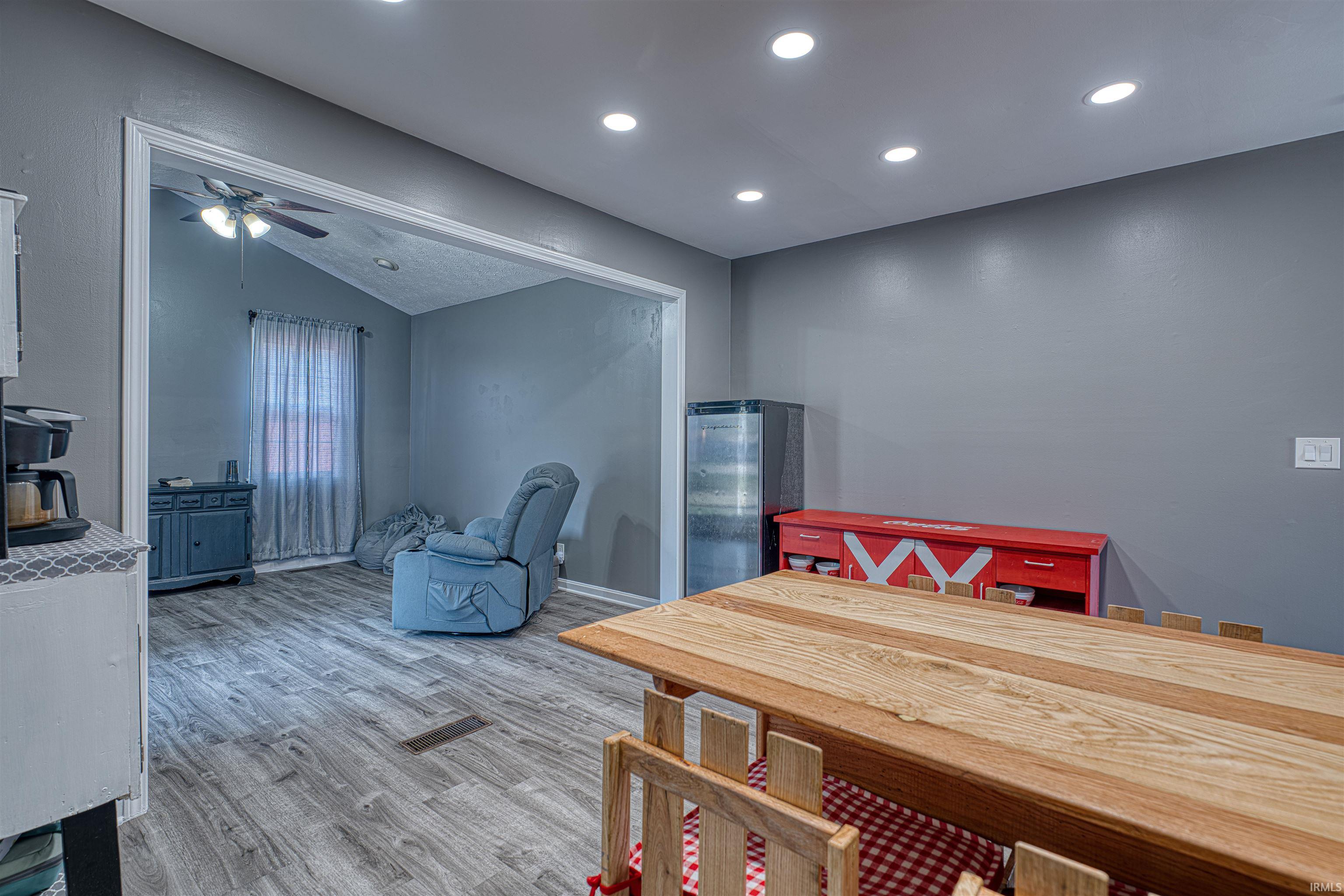 809 Southfield Road Evansville, IN 47715 - Photo 13 of 36 Gallery Image 13