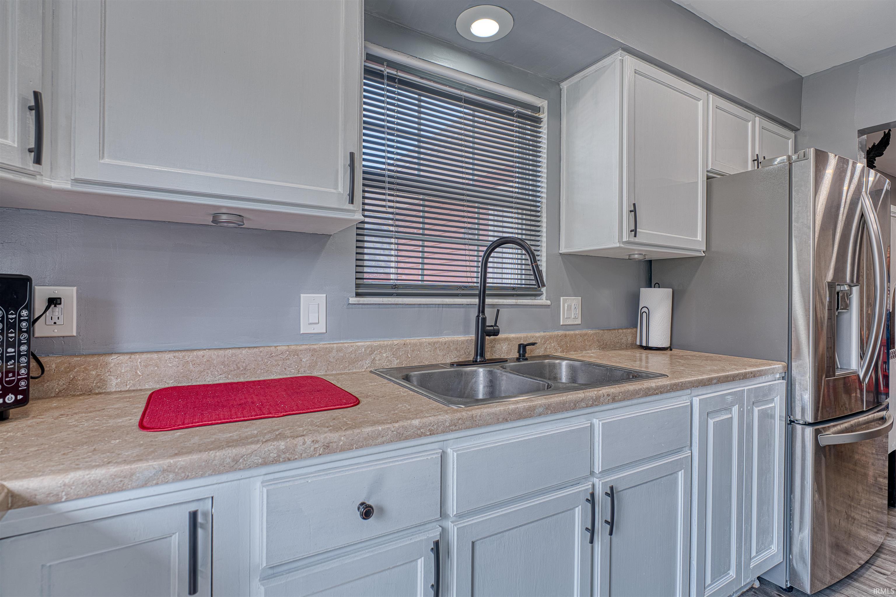 809 Southfield Road Evansville, IN 47715 - Photo 18 of 36 Gallery Image 18