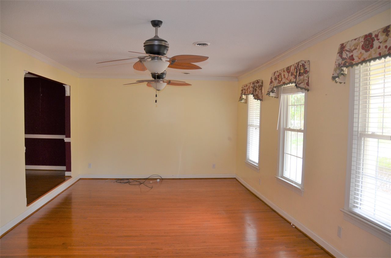 212 Glendale Road Union, SC 29379 - Photo 3 of 33