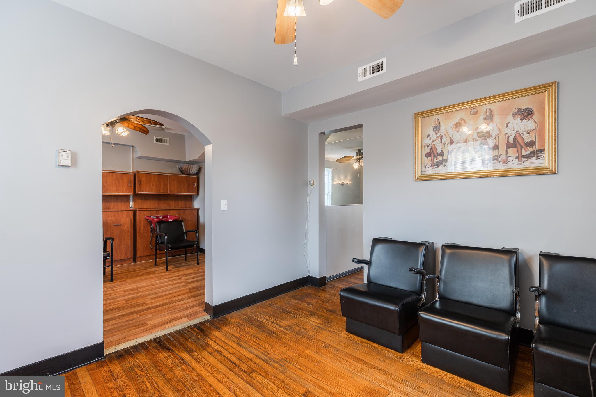 6417 Windsor Mill Road Woodlawn, MD 21207 - Photo 5 of 22 Gallery Image 5