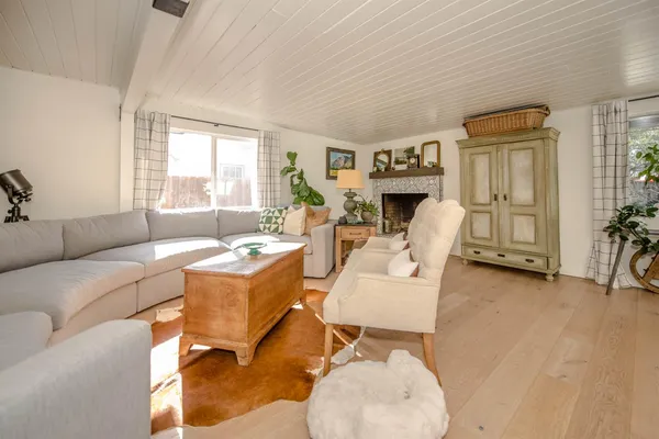 $699,999 | 908 Wendell Way, Woodland, CA 95695