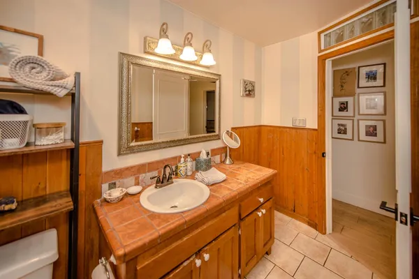 $699,999 | 908 Wendell Way, Woodland, CA 95695
