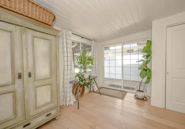 $699,999 | 908 Wendell Way, Woodland, CA 95695
