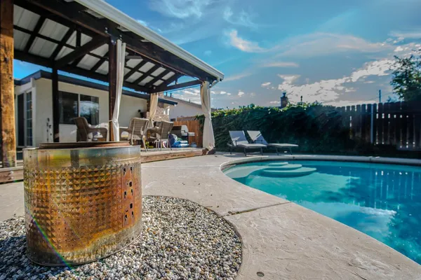 $699,999 | 908 Wendell Way, Woodland, CA 95695