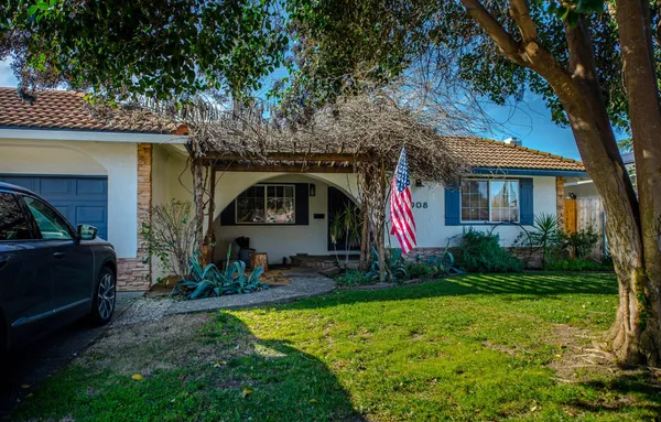 $699,999 | 908 Wendell Way, Woodland, CA 95695