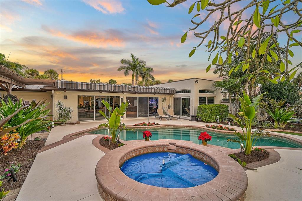 4508 Woodside Road Sarasota, FL 34242 - Photo 47 of 75