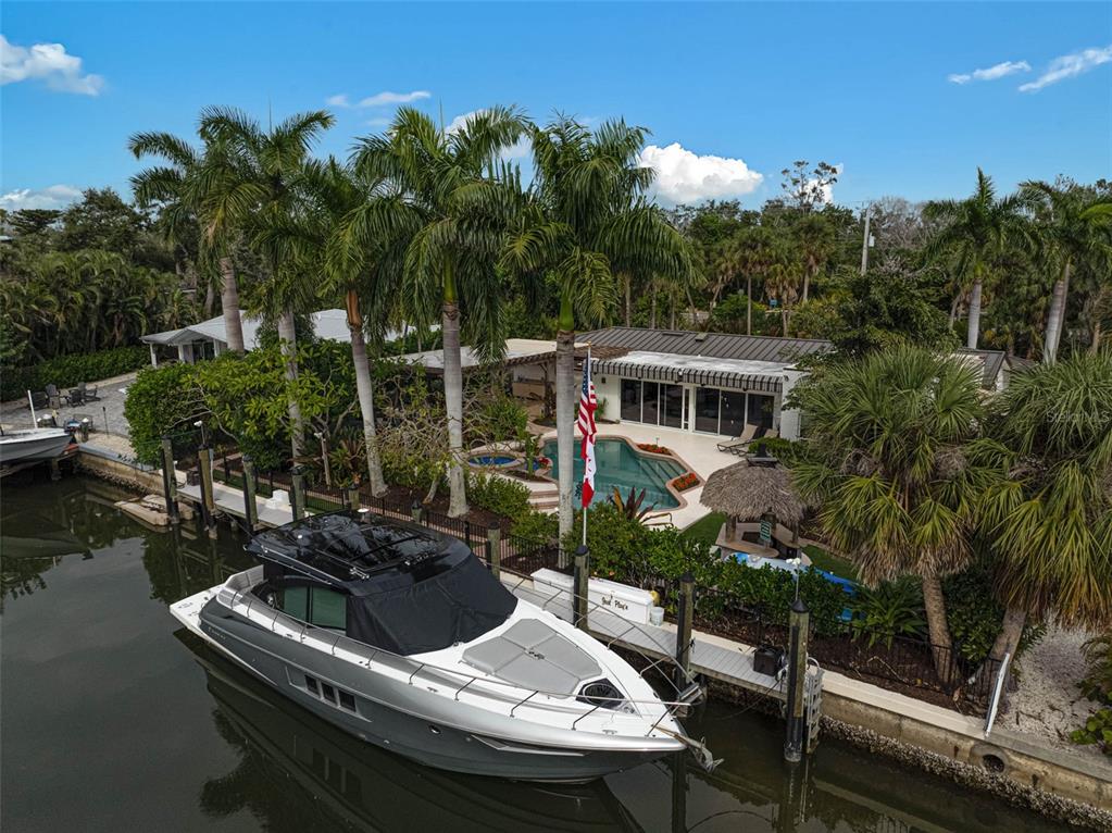 4508 Woodside Road Sarasota, FL 34242 - Photo 6 of 75