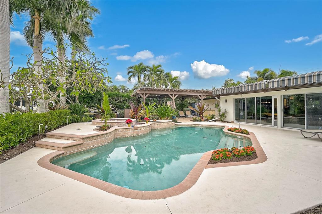 4508 Woodside Road Sarasota, FL 34242 - Photo 68 of 75