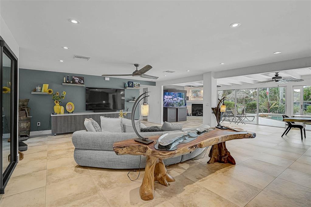 4508 Woodside Road Sarasota, FL 34242 - Photo 9 of 75