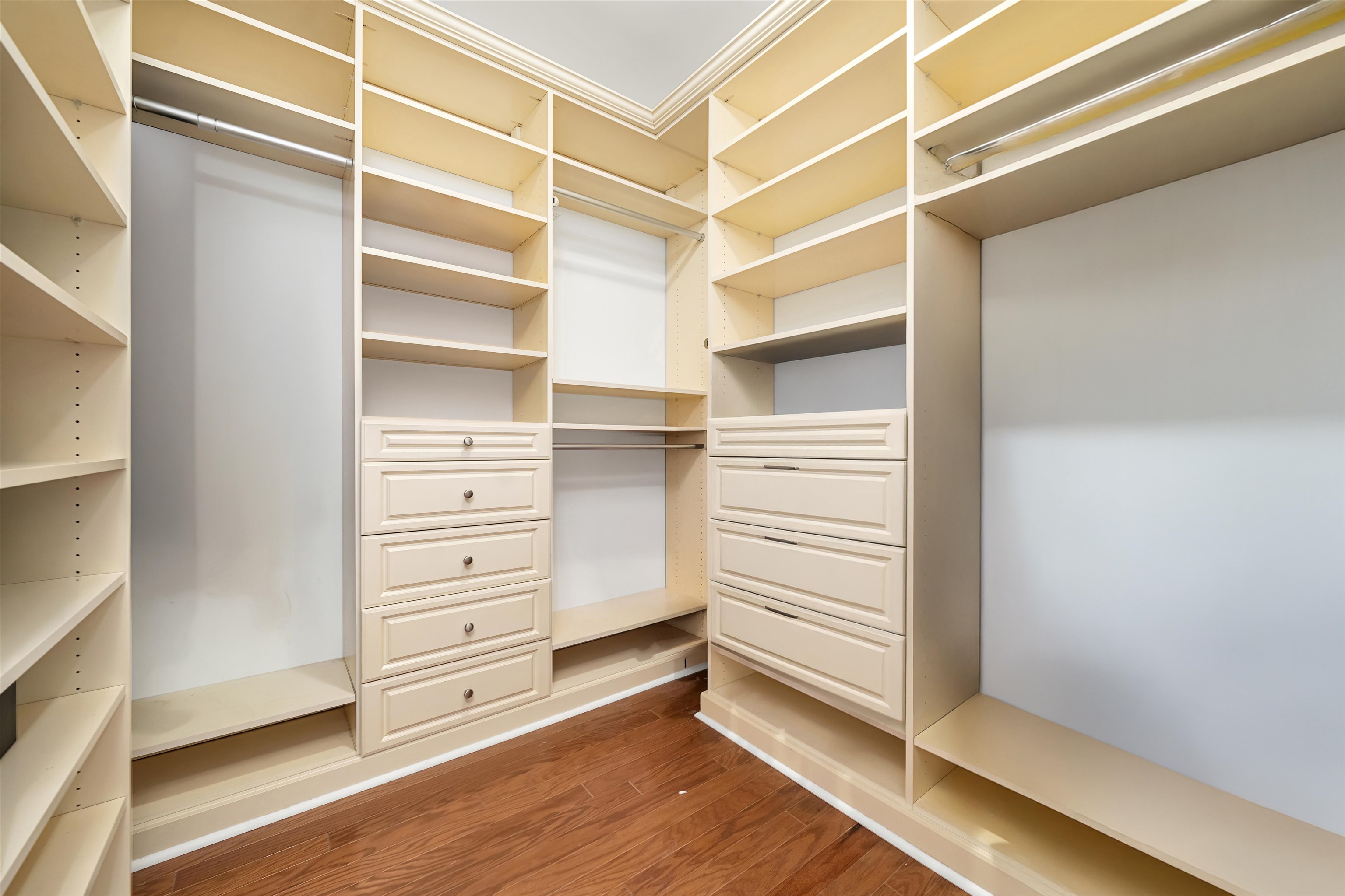 22 Ave At Port Imperial, Unit 403 West New York, NJ 07093 - Photo 15 of 31