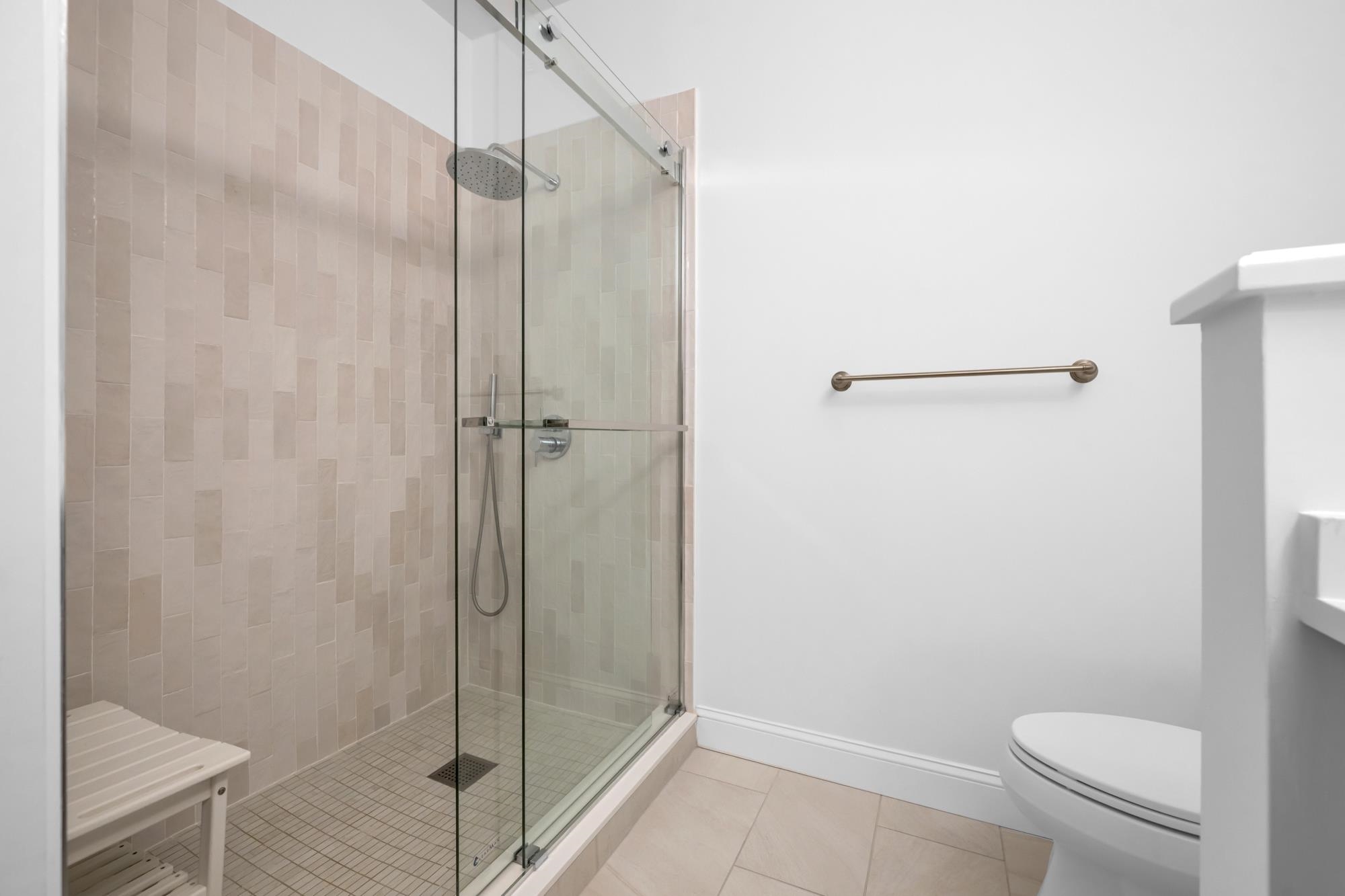 22 Ave At Port Imperial, Unit 403 West New York, NJ 07093 - Photo 17 of 31