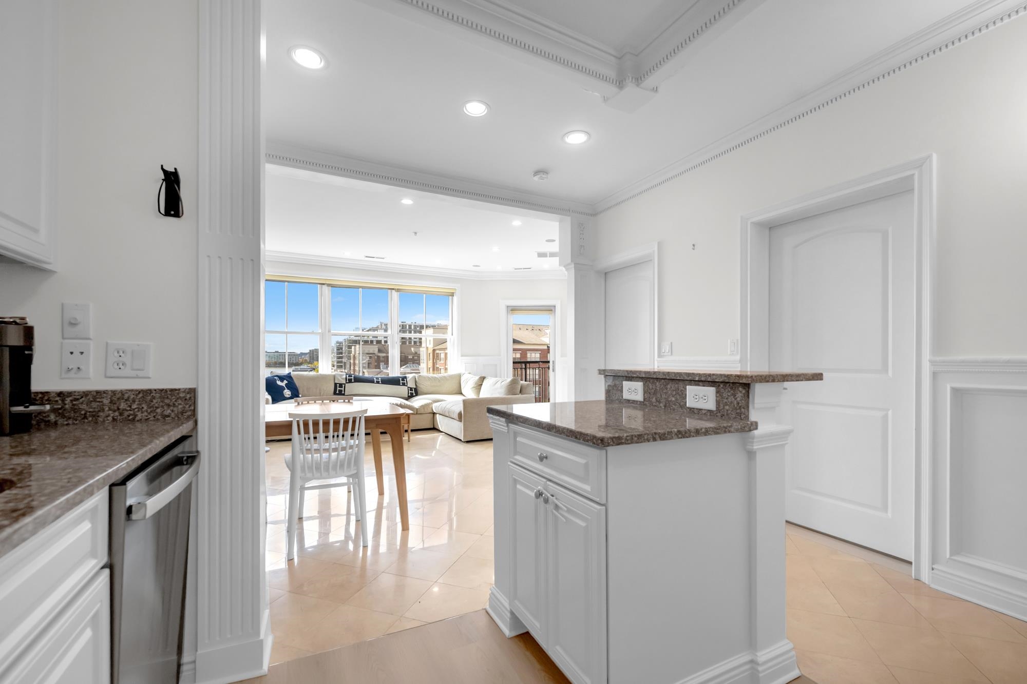 22 Ave At Port Imperial, Unit 403 West New York, NJ 07093 - Photo 10 of 31