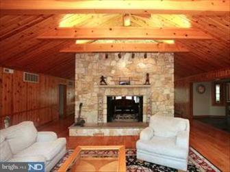 180 Patty Bowker Road Tabernacle, NJ 08088 - Photo 2 of 6 Family Room