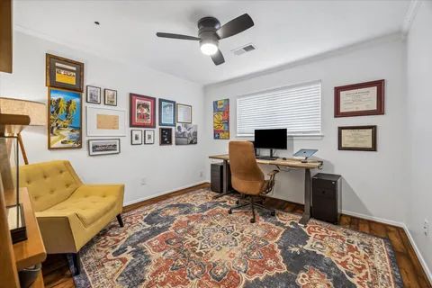 $525,000 | 10422 Londonderry Drive, Houston, TX 77043