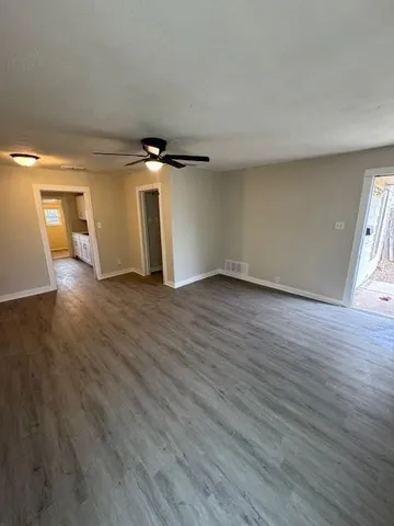 $1,595 | 2718 South 11th Street, Abilene, TX 79605