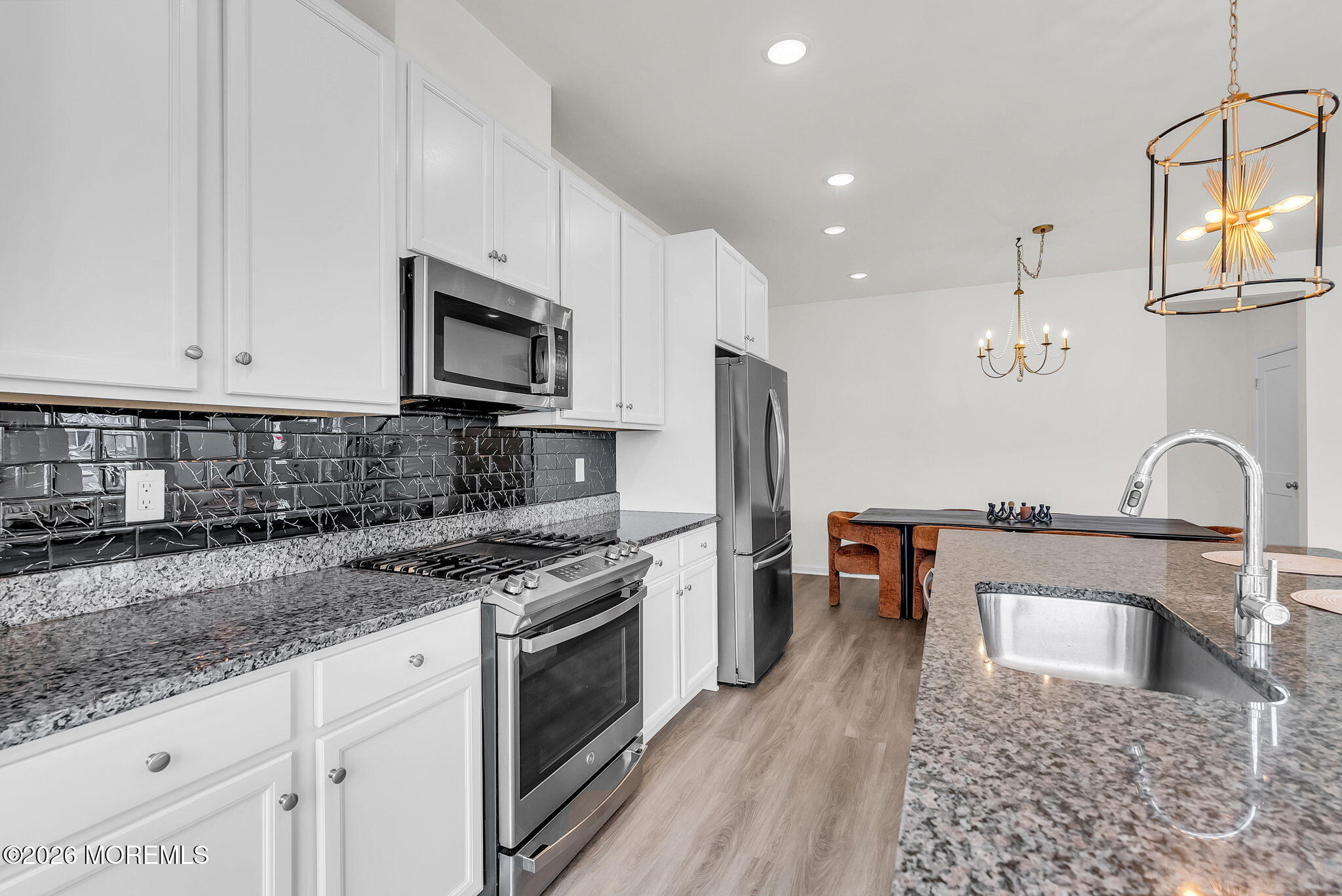3018 Quail Ridge Boulevard Farmingdale, NJ 07727 - Photo 8 of 30 9-web-or-mls-DSC02426