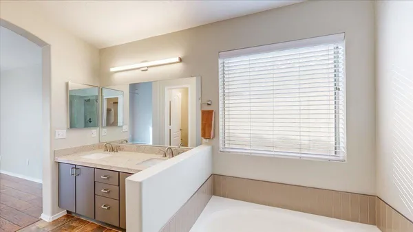 $2,475 | 12831 South 45th Street, Phoenix, AZ 85044