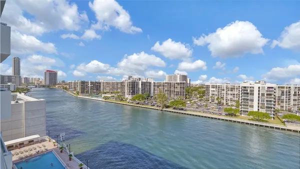 $3,000 | 3000 South Ocean Drive, Unit 920, Hollywood, FL 33019