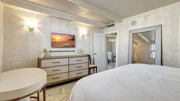 $3,000 | 3000 South Ocean Drive, Unit 920, Hollywood, FL 33019