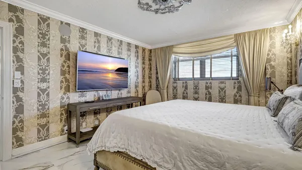 $3,000 | 3000 South Ocean Drive, Unit 920, Hollywood, FL 33019