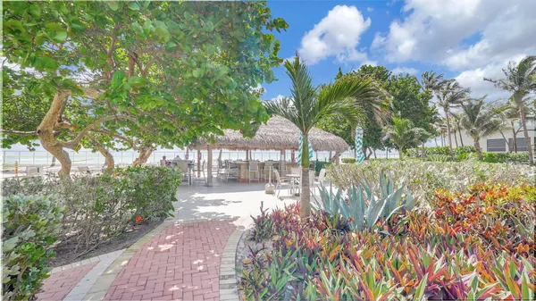 $3,000 | 3000 South Ocean Drive, Unit 920, Hollywood, FL 33019