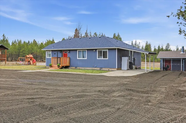 $580,000 | 10609 South Degray Lane, Spokane, WA 99224