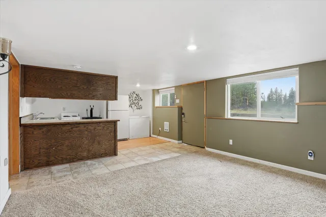 $575,000 | 10609 South Degray Lane, Spokane, WA 99224