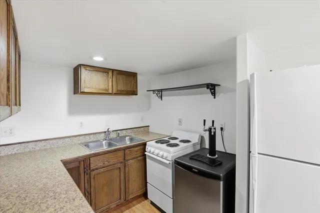 $575,000 | 10609 South Degray Lane, Spokane, WA 99224