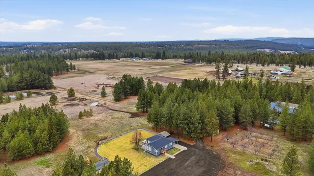 $575,000 | 10609 South Degray Lane, Spokane, WA 99224
