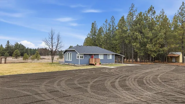 $575,000 | 10609 South Degray Lane, Spokane, WA 99224