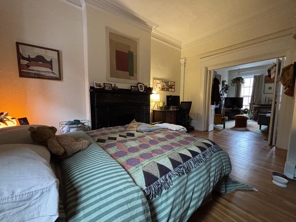 69 Charles Street, Unit 1 Boston, MA 02114 - Photo 10 of 14