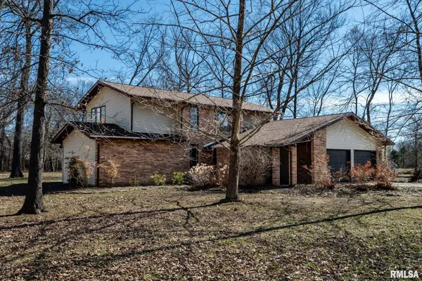 $399,000 | 11580 Sherry Lynn Drive, Carbondale, IL 62901
