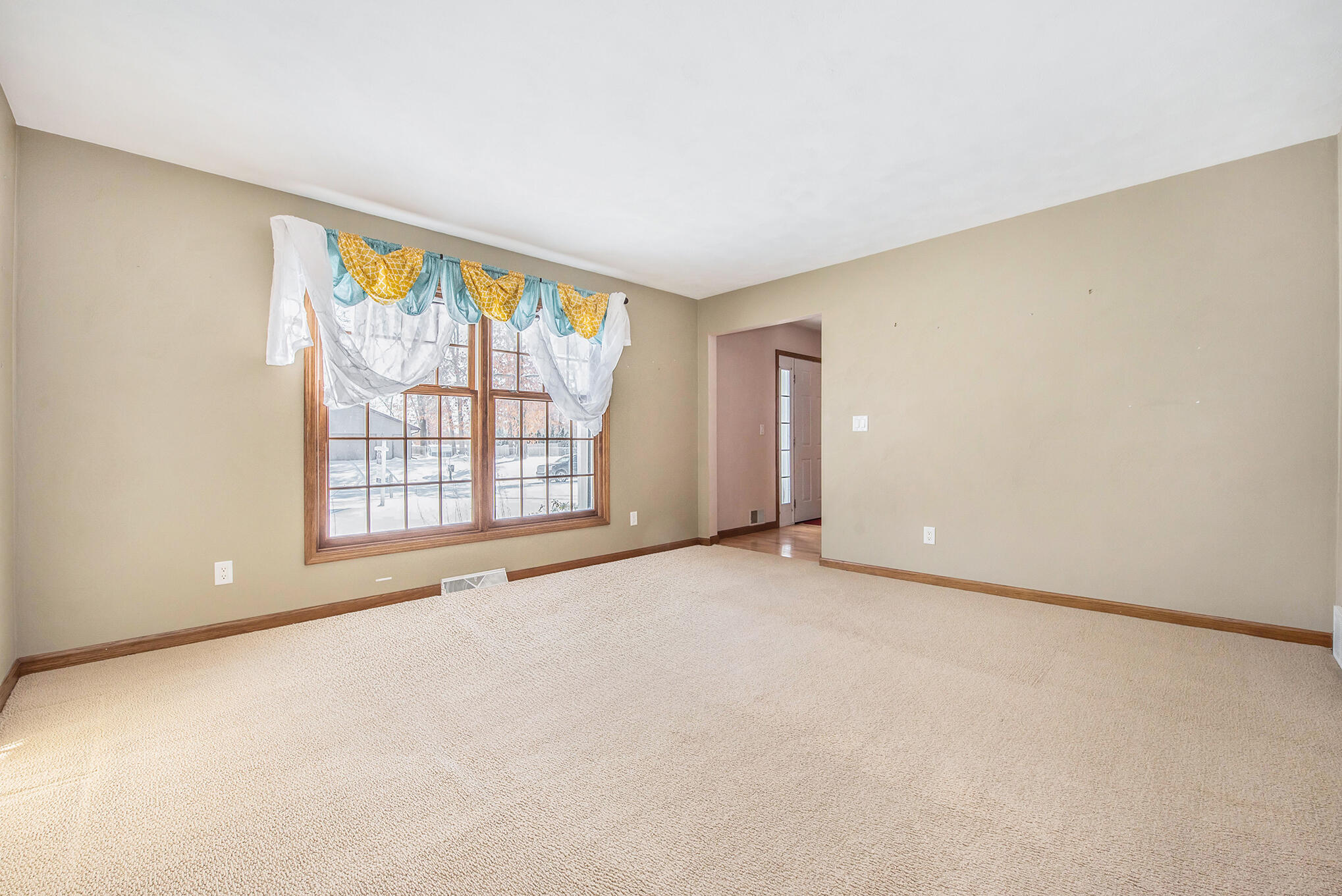202 Hidden Forest Road Battle Creek, MI 49014 - Photo 4 of 22 Hidden Forest Rd_12