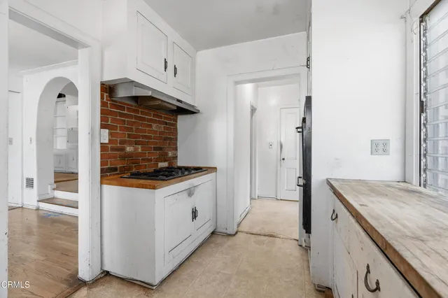 $2,195,000 | 10448 Cheviot Drive, Los Angeles, CA 90064