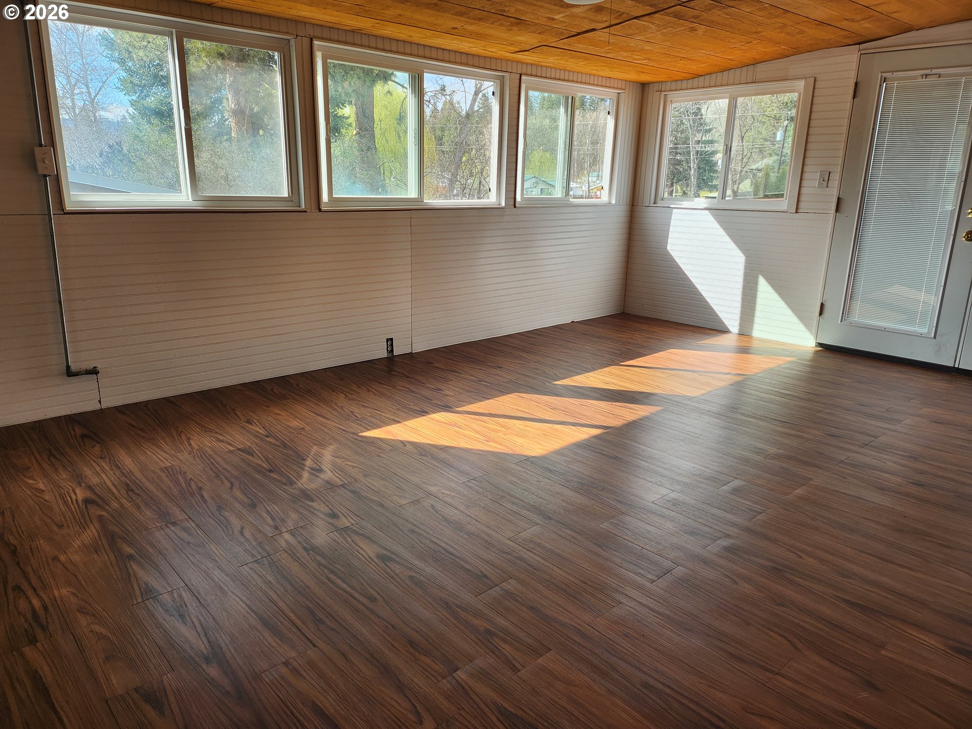 80199 Emigrant Street Wamic, OR 97063 - Photo 6 of 19