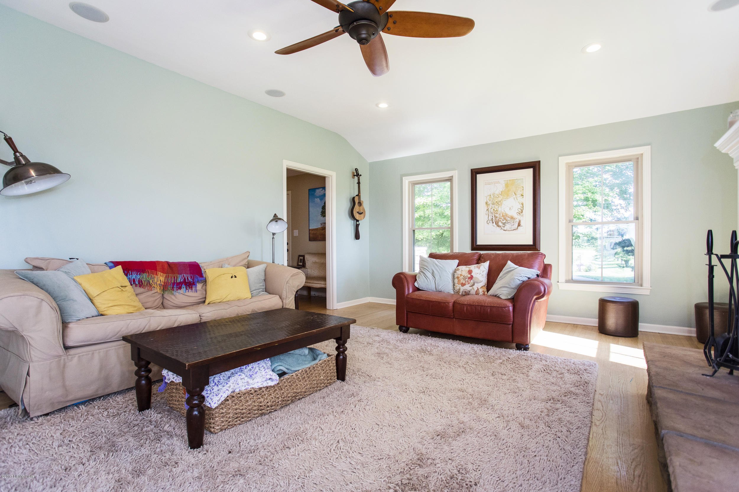 6501 Old Zaring Road Crestwood, KY 40014 - Photo 7 of 54 12-living room
